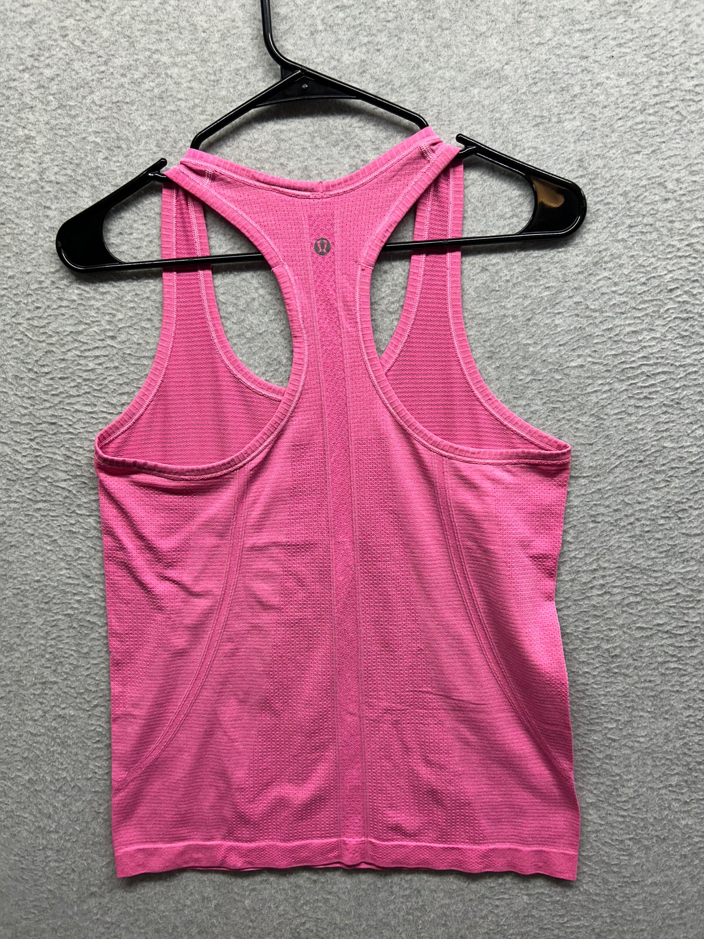 Lululemon Swiftly Tech Racerback Size 8 Hot Pink