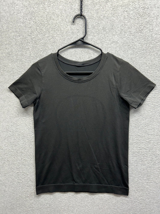 Lululemon Swiftly Tech Short Sleeve Relaxed Fit Size 4 Black