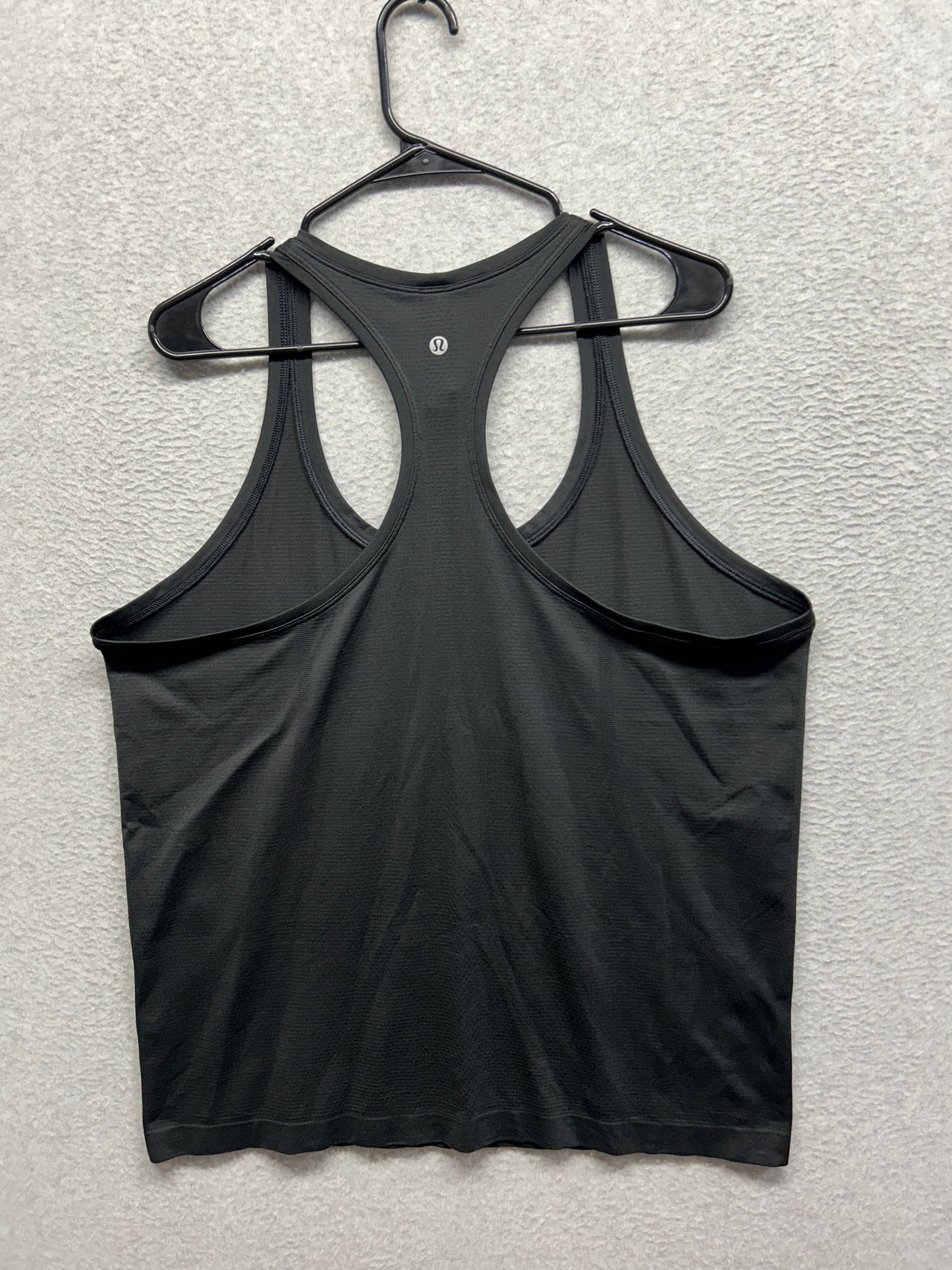 Lululemon Swiftly Tech Racerback Size 16 Black