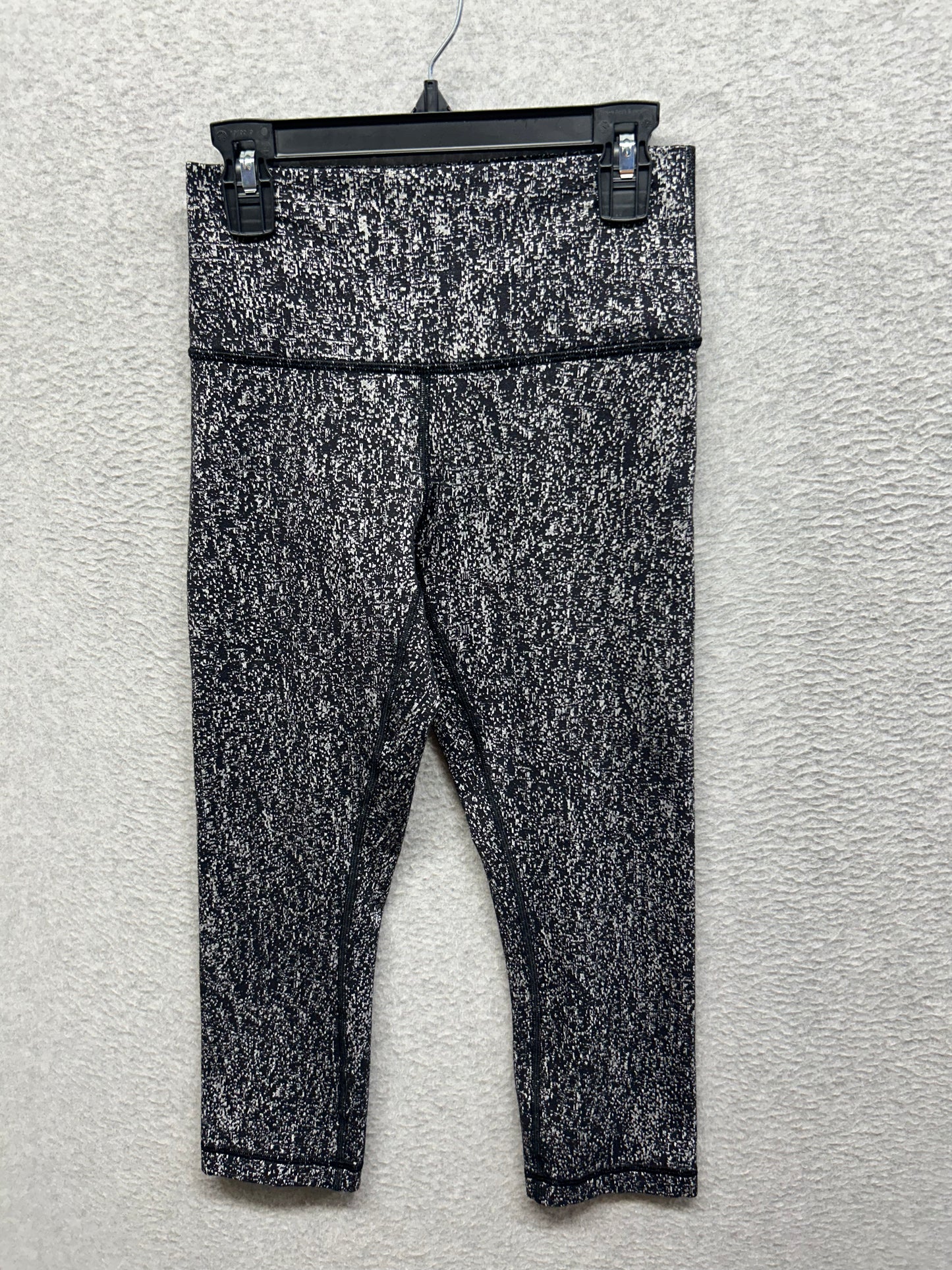 Lululemon Wunder Under Crop High-Rise 21" Luon Size 4 Suited Jacquard Black White