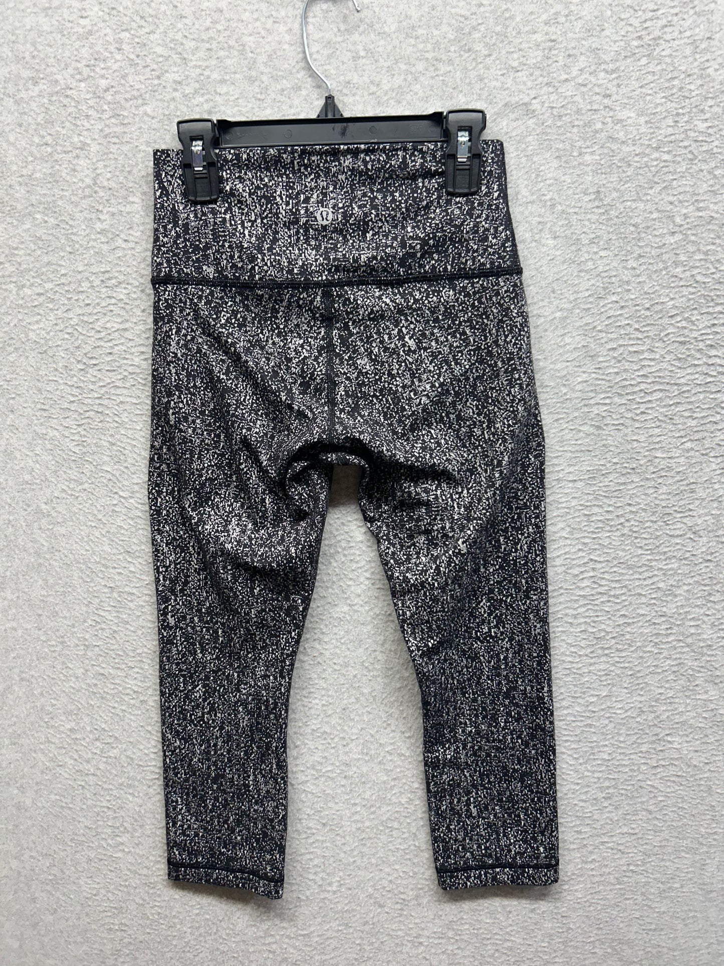 Lululemon Wunder Under Crop High-Rise 21" Luon Size 4 Suited Jacquard Black White
