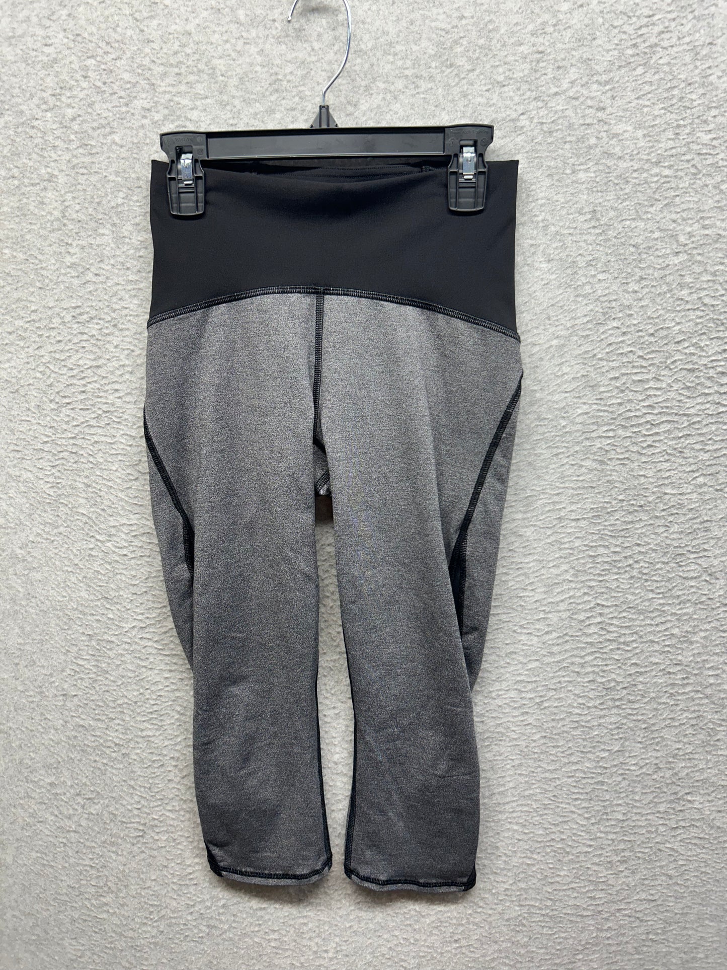 Lululemon Train Times Crop 17" Size 4 Heathered Black