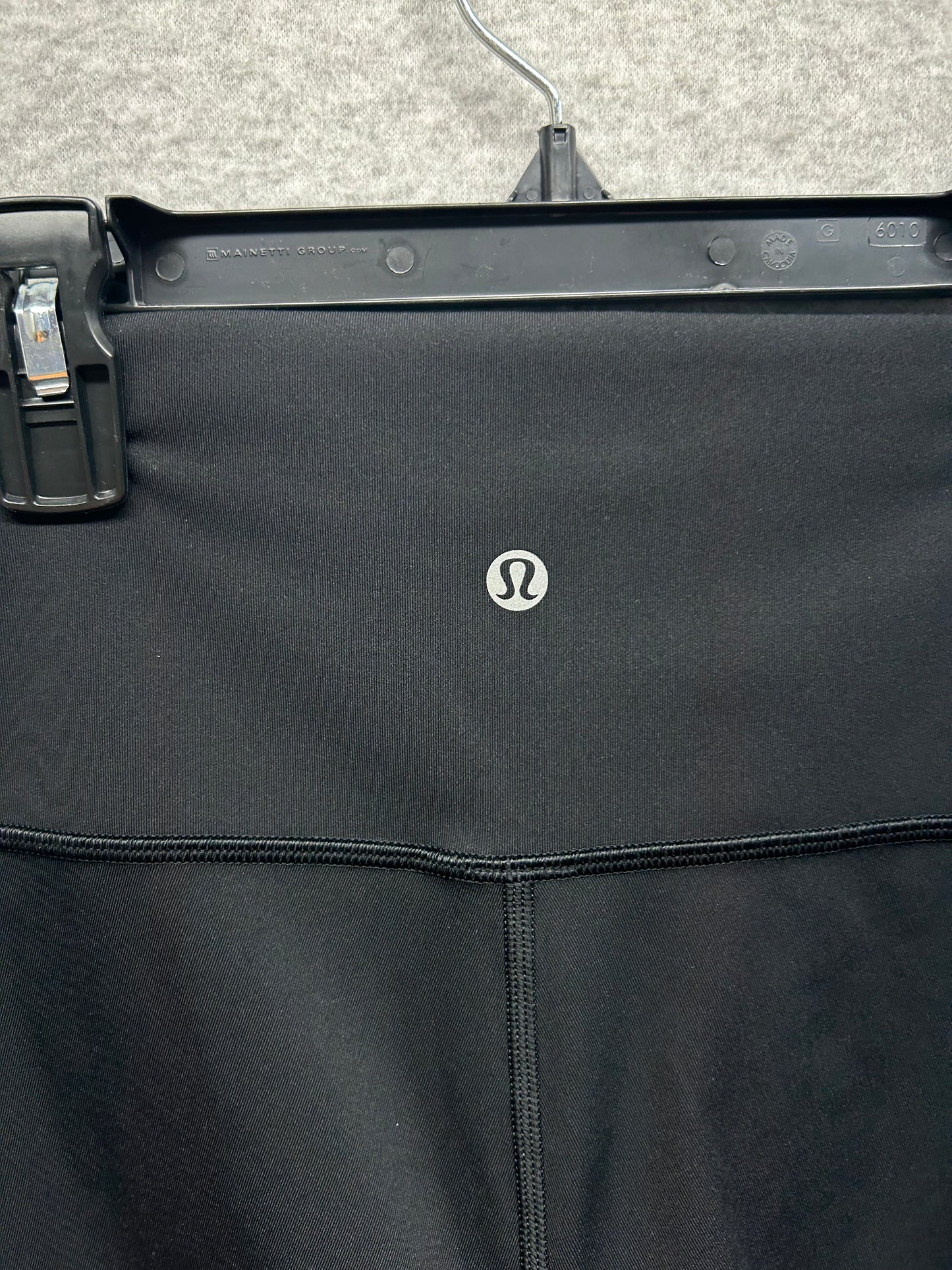 Lululemon Wunder Under High-Rise Tight 25" Luxtreme Size 4 Black