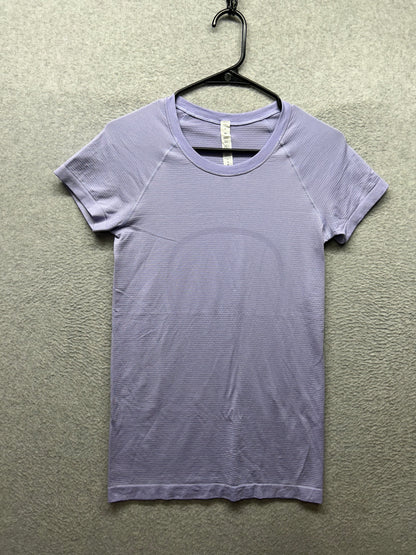 Lululemon Swiftly Tech Short-Sleeve Shirt 2.0 Size 6 Lilac Smoke / Lilac Smoke