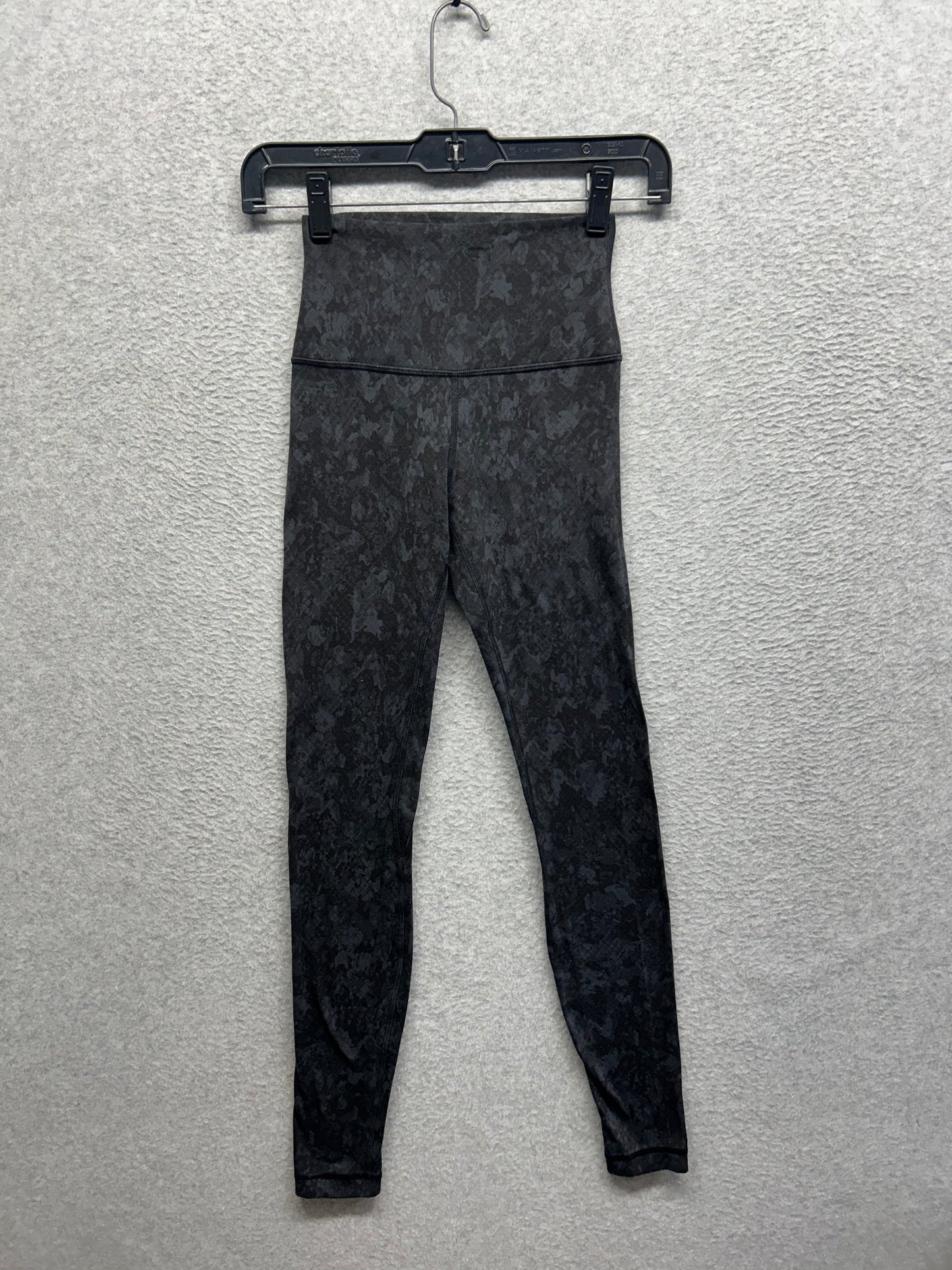 Lululemon Align High-Rise Pant 28" Size 2 Hideaway Camo Deep Coal Multi