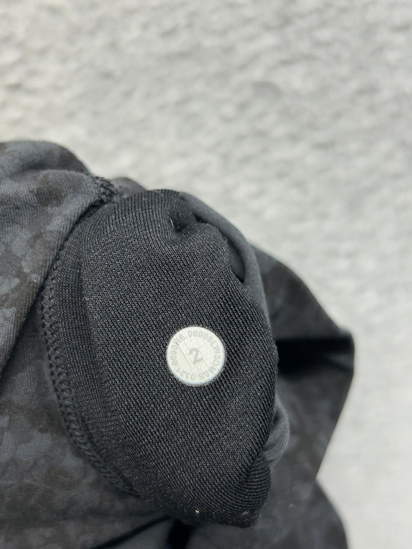 Lululemon Align High-Rise Pant 28" Size 2 Hideaway Camo Deep Coal Multi