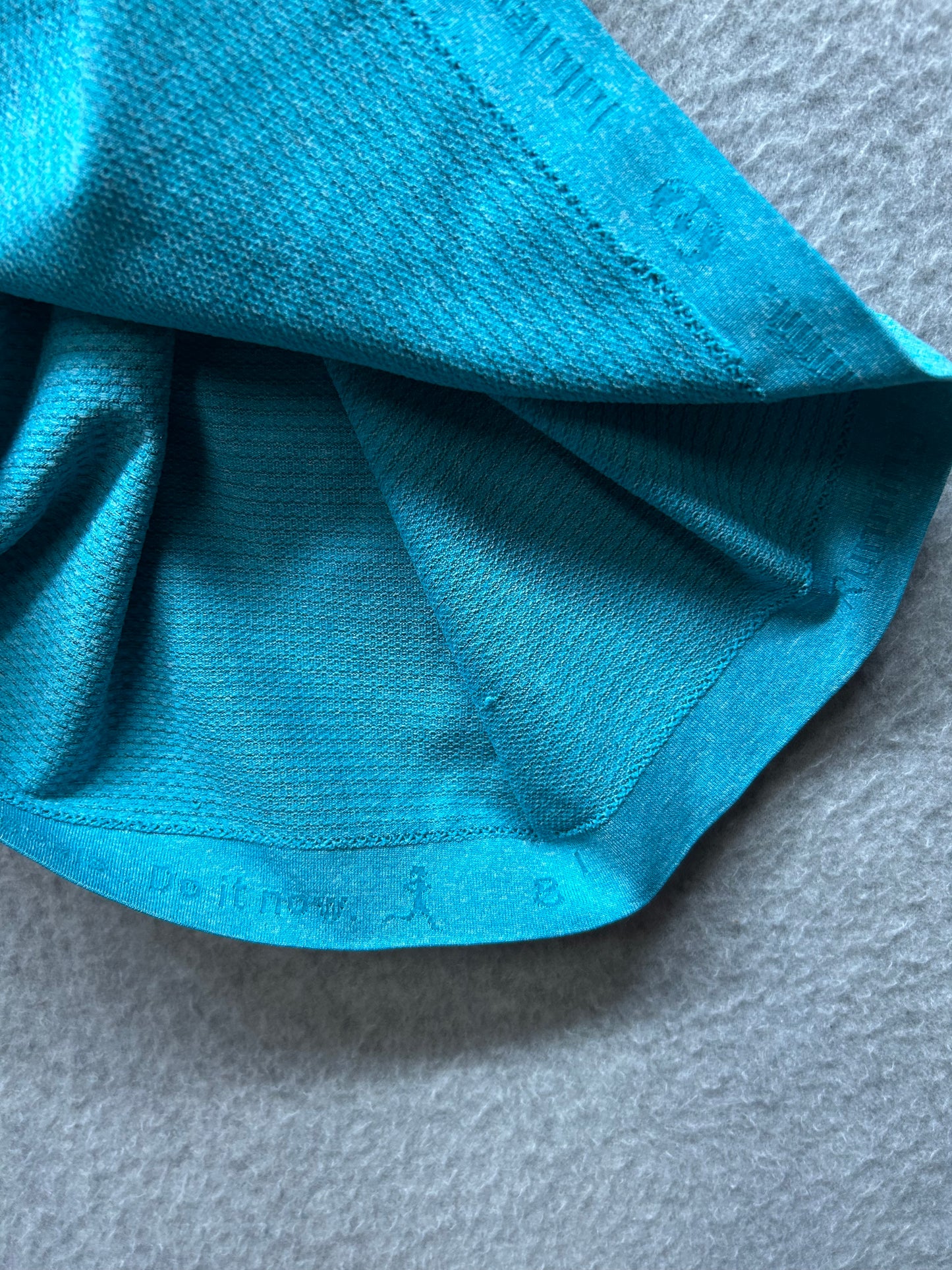 Lululemon Run: Swiftly Tech Racerback Size 8 Heathered Surge