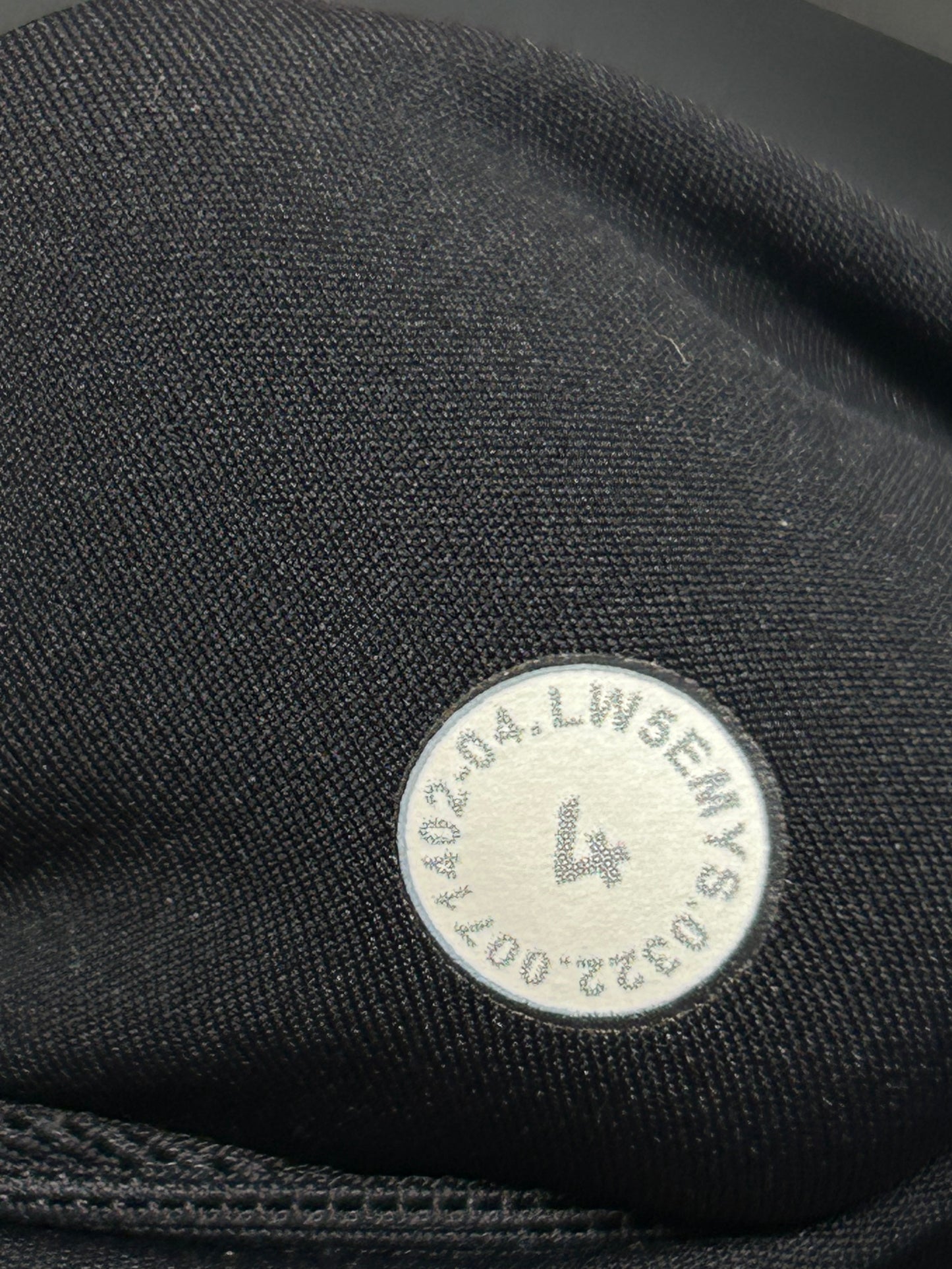 Lululemon Base Pace High-Rise Reflective Tight 25" Size 4 Black