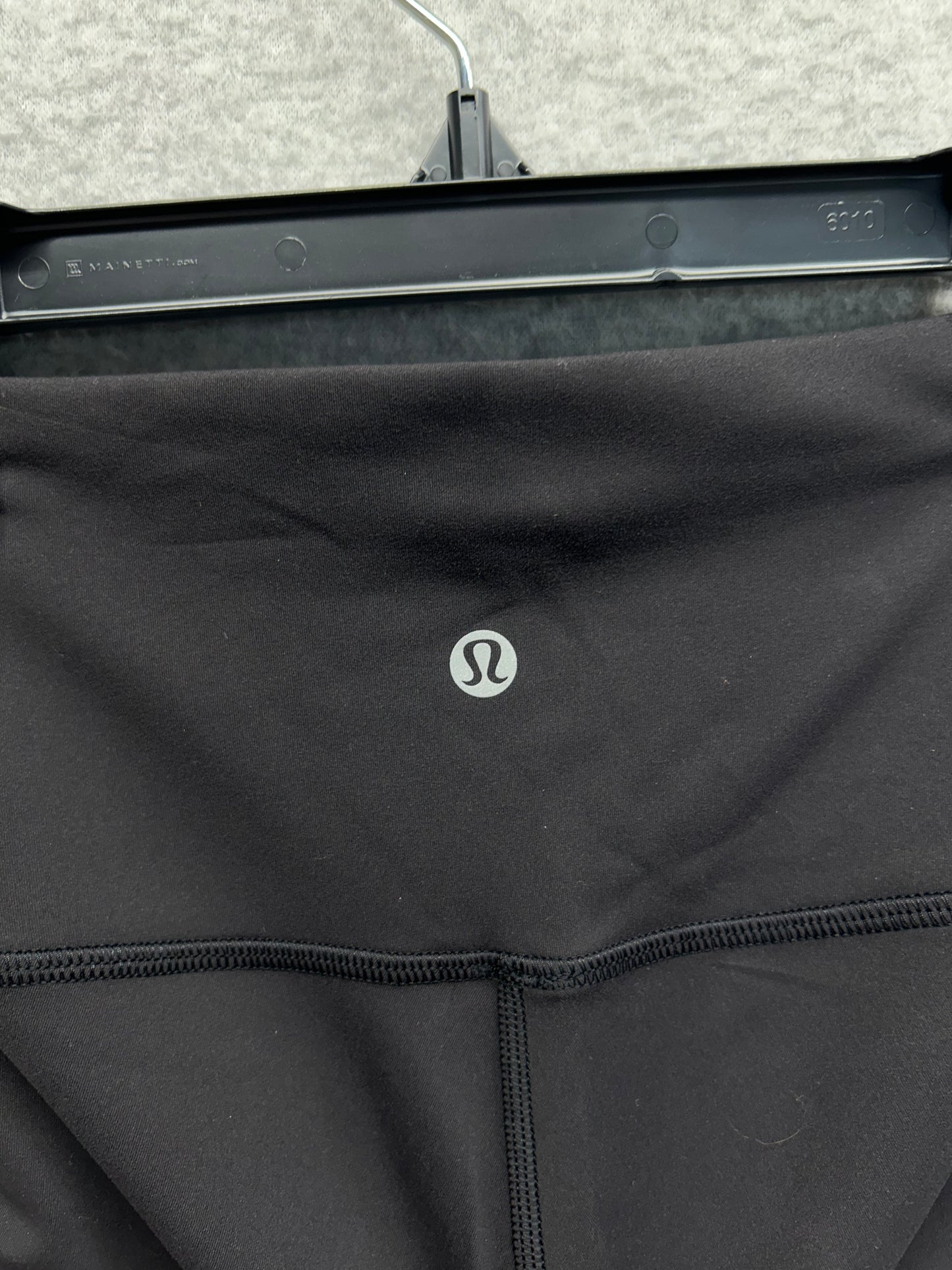 Lululemon Wunder Train High Rise Short 8" Size 0 Black