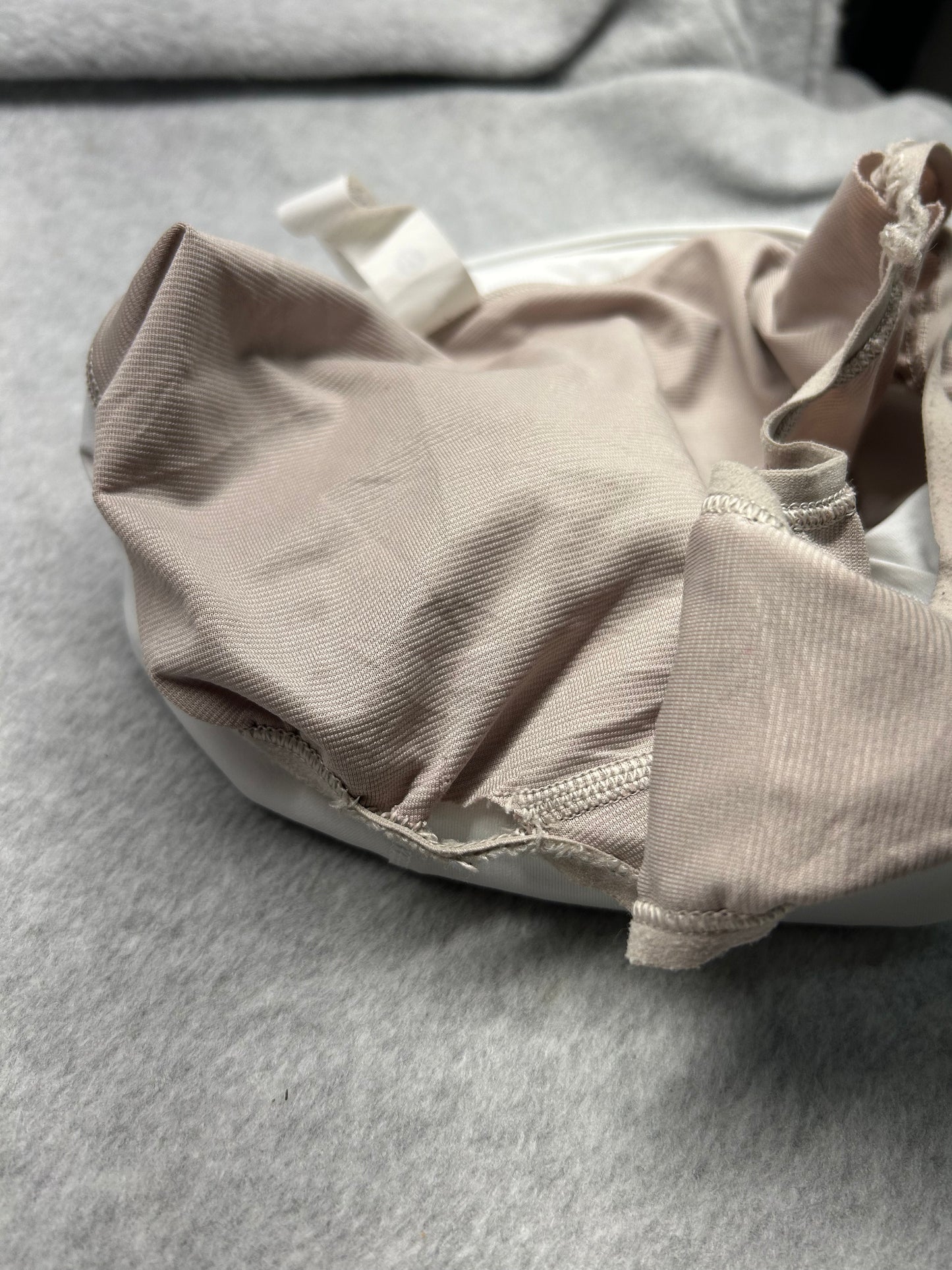 Lululemon Speed Up Short High-Rise 2.5" Size 0 White