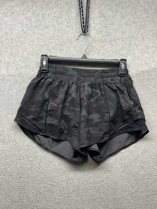 Lululemon Hotty Hot Short II Long 4" Size 6 Incognito Camo Multi Grey / Black
