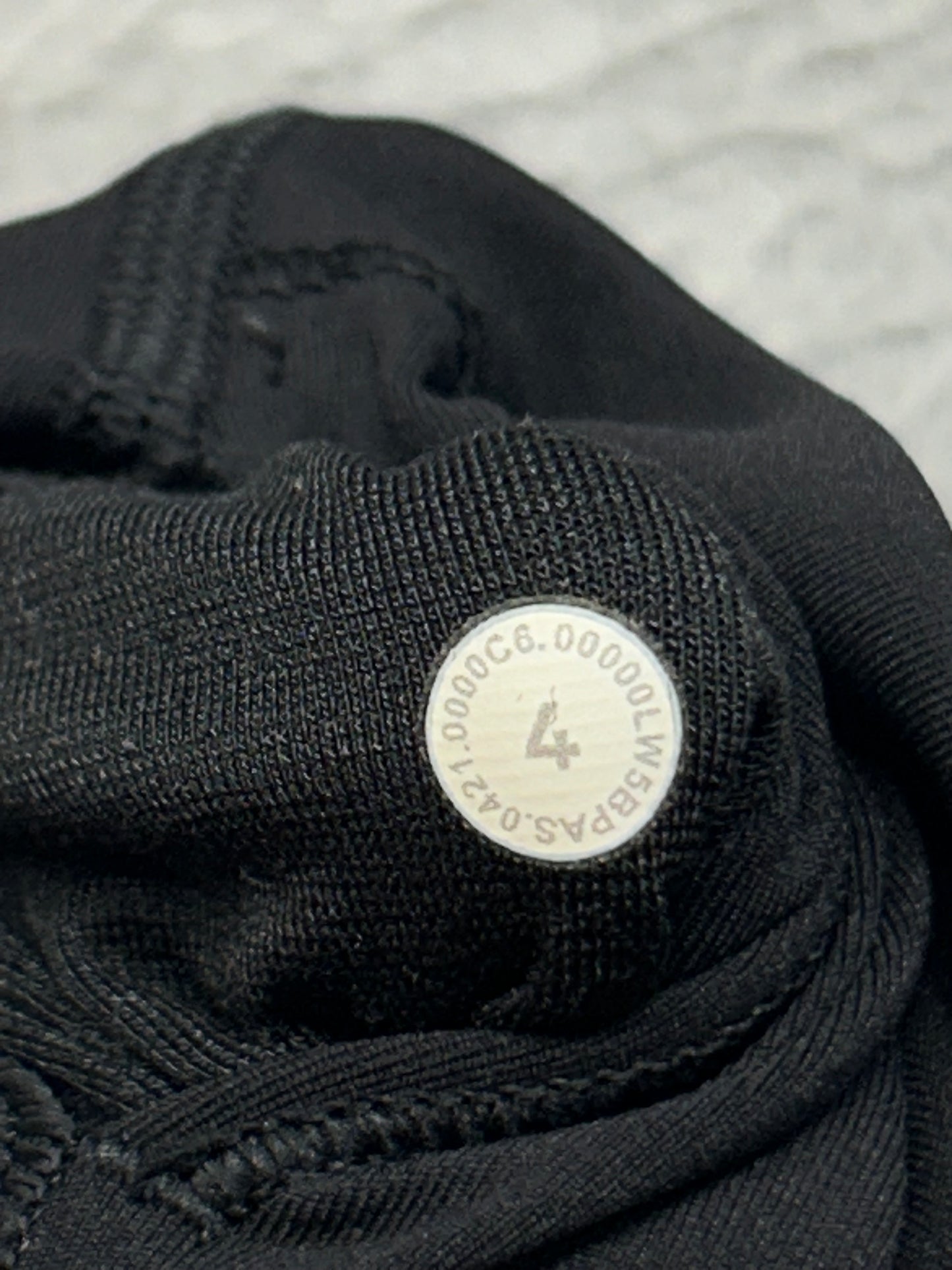 Lululemon Wunder Under High-Rise Tight 25" Luxtreme Size 4 Black