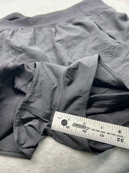 Lululemon Breezy Dot Shorts 2" Size 6 Black