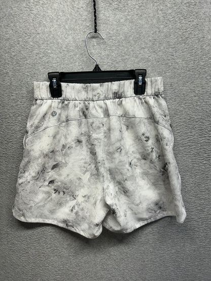 Lululemon Flat-Front Relaxed Short 4.5" Size 4 Aquila Rhino Grey Multi