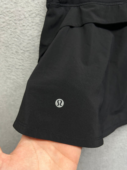Lululemon Play Off The Pleats Skirt 13" Size 4 Black