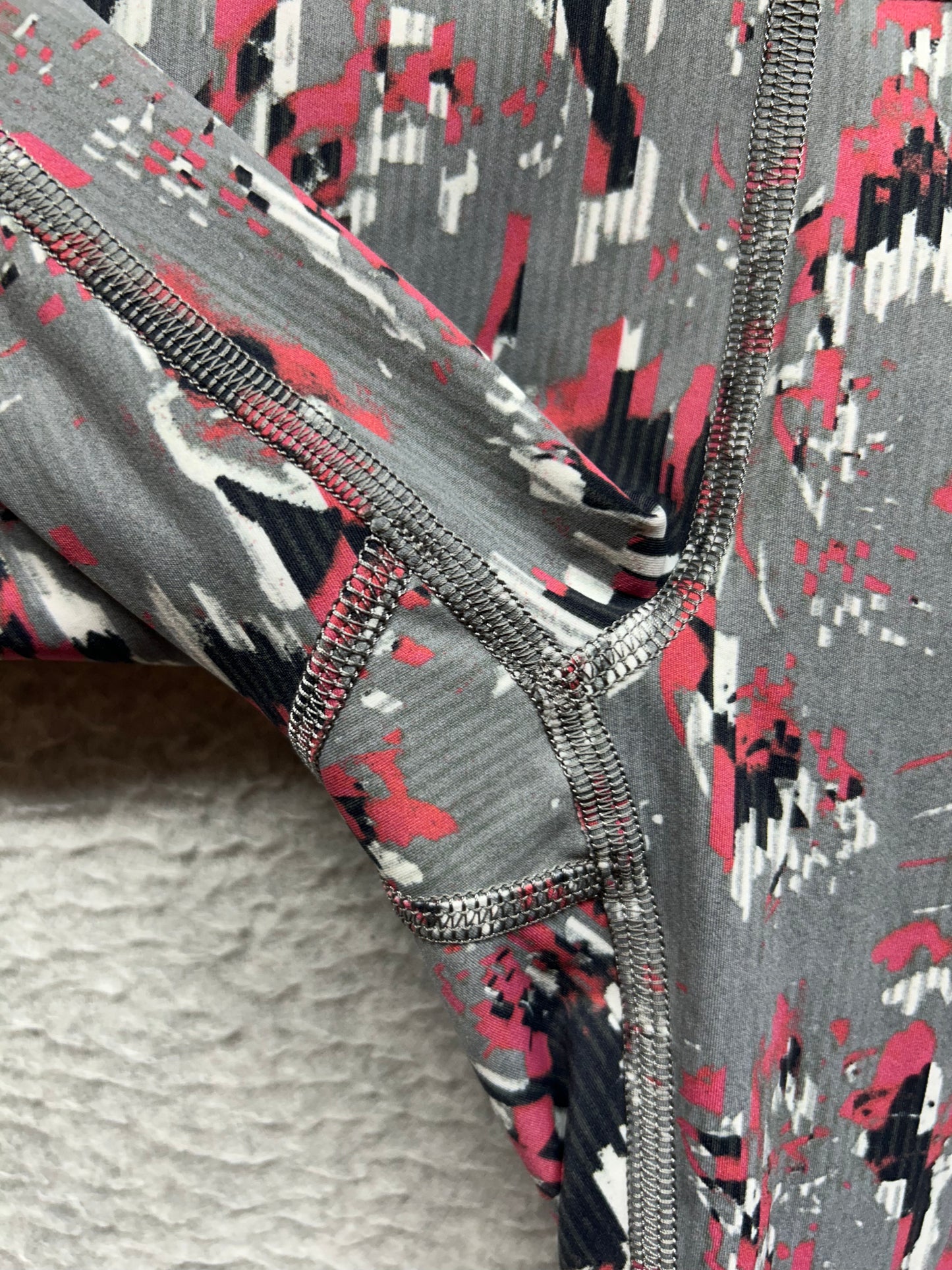 Lululemon Fast and Free High Rise Tight 25" Size 4 Floral Flux Multi