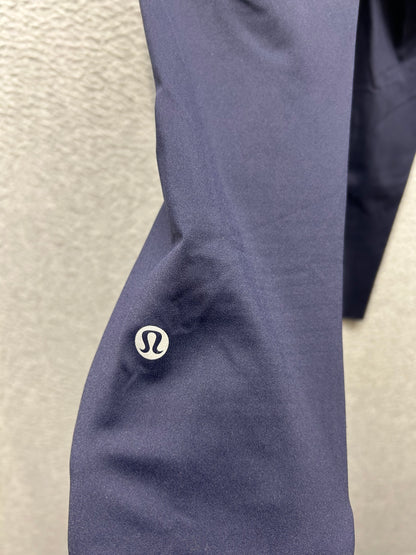 Lululemon Fast & Free Crop II Nulux 18" Size 2 Midnight Navy