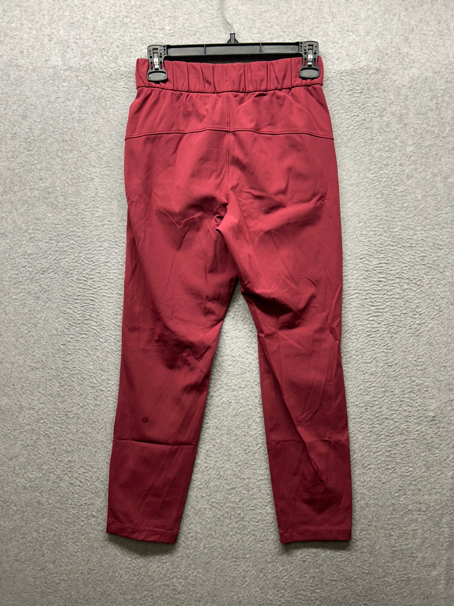 Lululemon On the Fly 7/8 Pant Size 2 Chianti