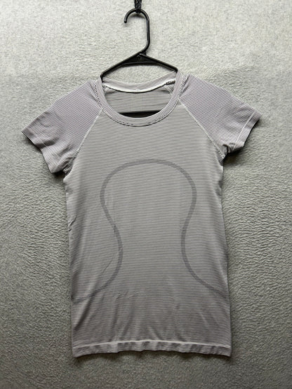 Lululemon Swiftly Tech Short Sleeve 2.0 Tempo Stripe Size 6 White / Black