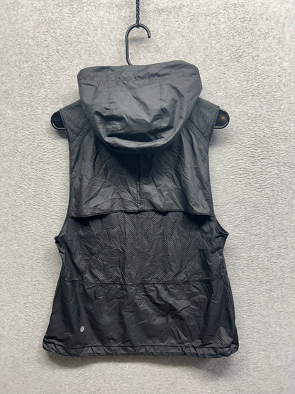 Lululemon Pack-It Vest Size 8 Black