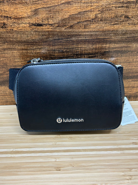 Lululemon Everywhere Belt Bag Cactus Leather Alternative Black | Silver