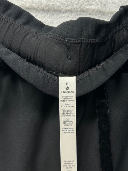 Lululemon On the Fly Jogger Velvet Trim Size 6 28" Black
