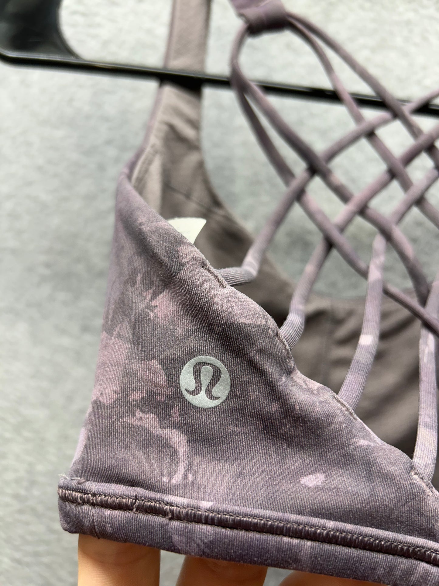 Lululemon Free To Be Bra Wild Size 8 Rejuvenate Dark Chrome Multi