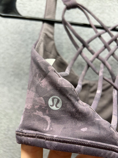 Lululemon Free To Be Bra Wild Size 8 Rejuvenate Dark Chrome Multi