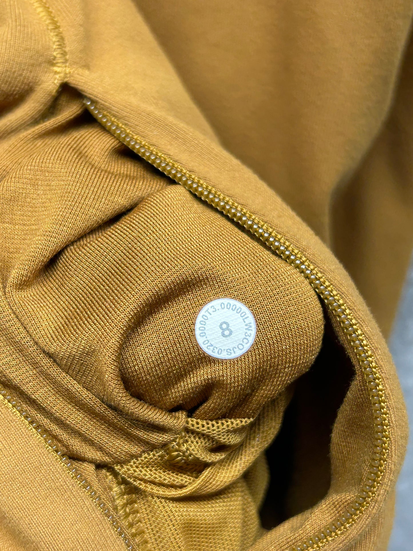 Lululemon Run Briskly 1/2 Zip Size 8 Spiced Bronze