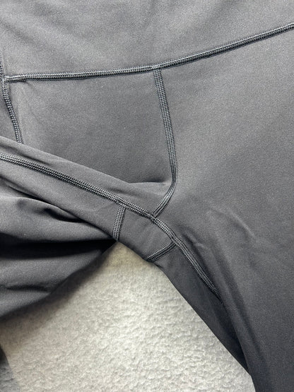 Lululemon Speed Up Tight 27.5" Full-On Luxtreme Size 6 Black