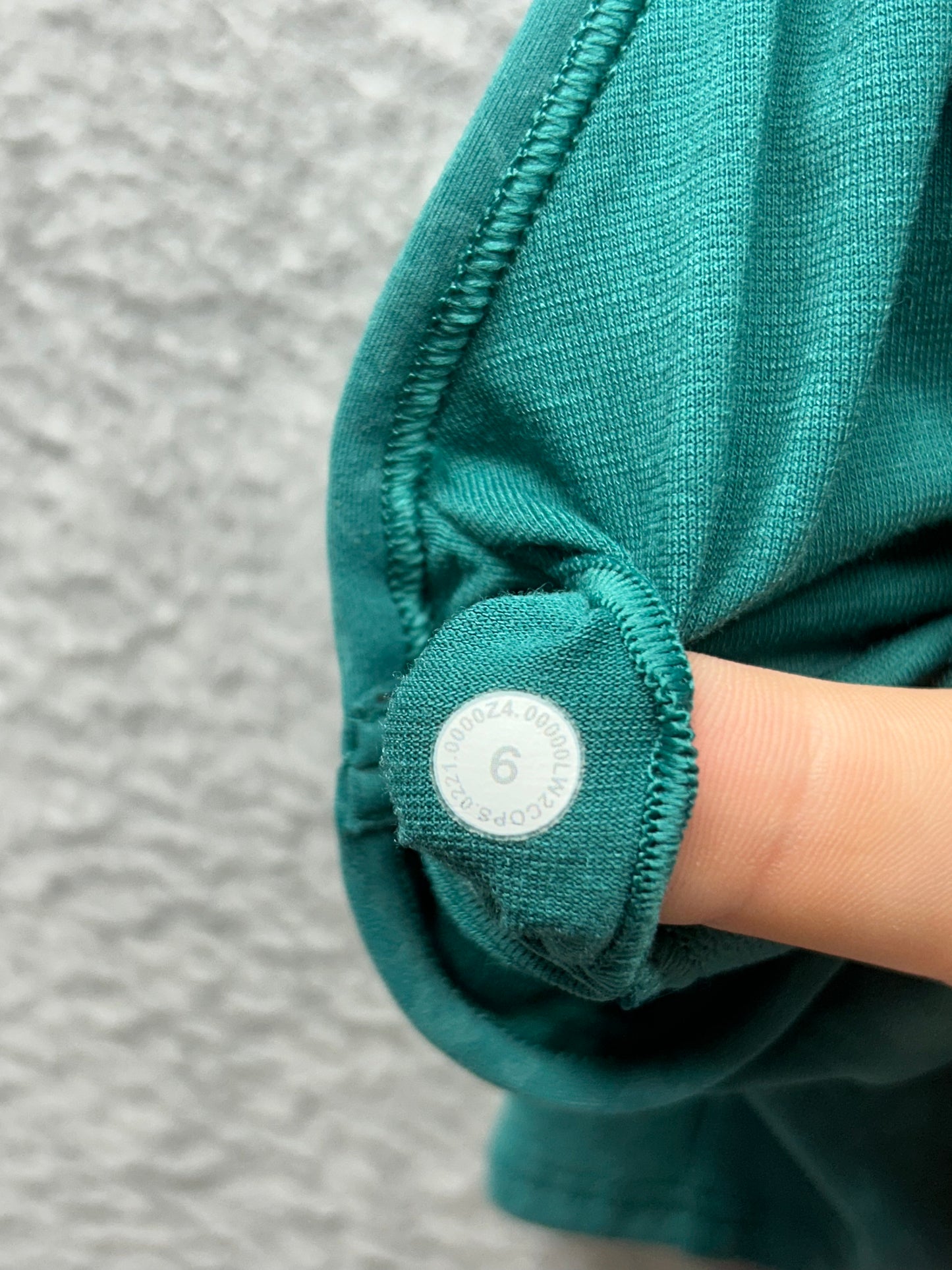 Lululemon Everlux Cut-Out Train Bra Size 6 Crunch Teal Lagoon