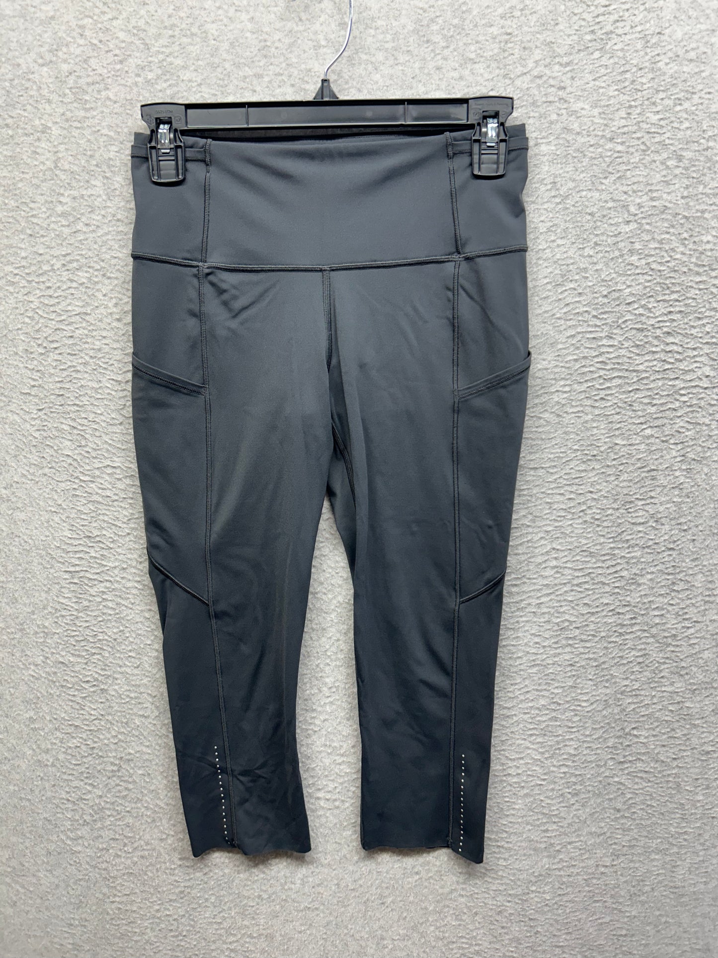 Lululemon Fast & Free Crop II 19" Size 6 Deep Coal