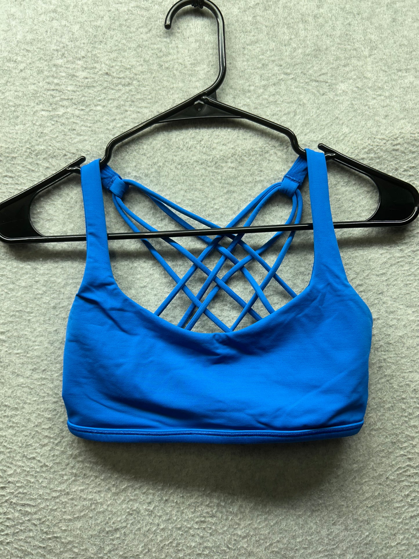 Lululemon Free to Be Bra Wild Size 6 Cerulean Blue