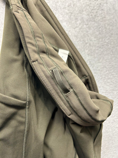Lululemon Speed Up Tight DWR 27" Size 4 Dark Olive