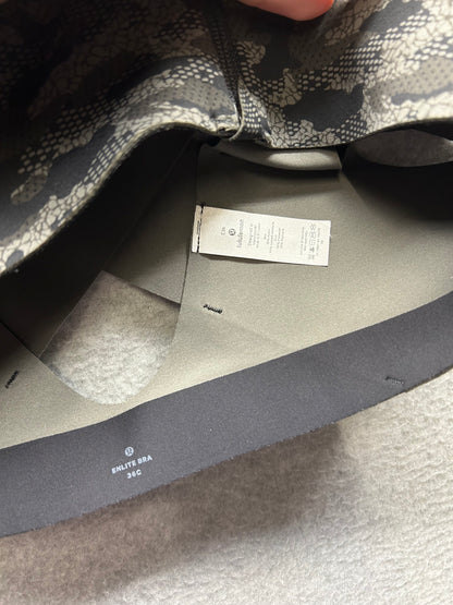 Lululemon Enlite Bra Weave Size 36C Collage Camo Mini Black Multi