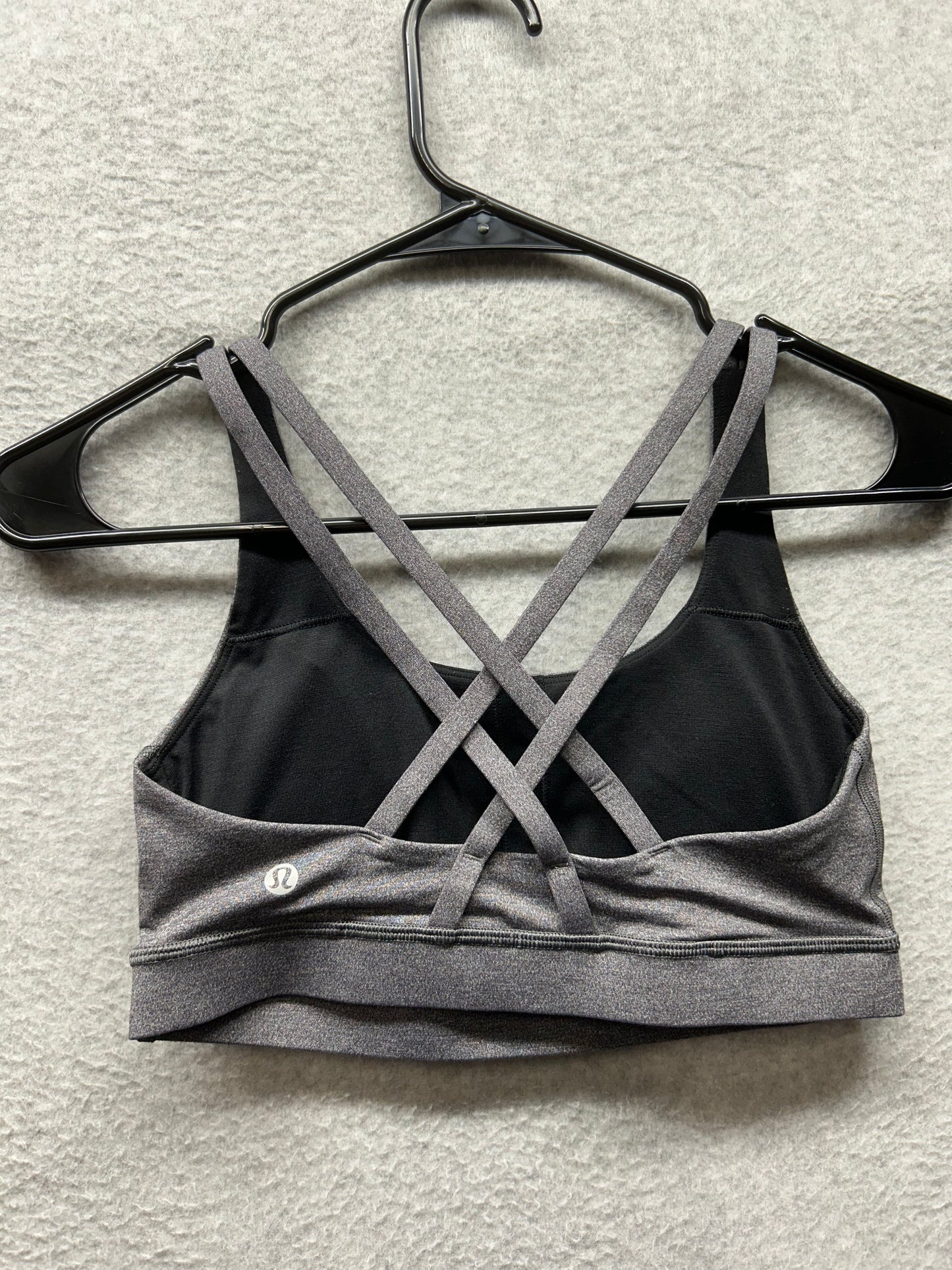 Lululemon Energy Bra Size 6 Heathered Black