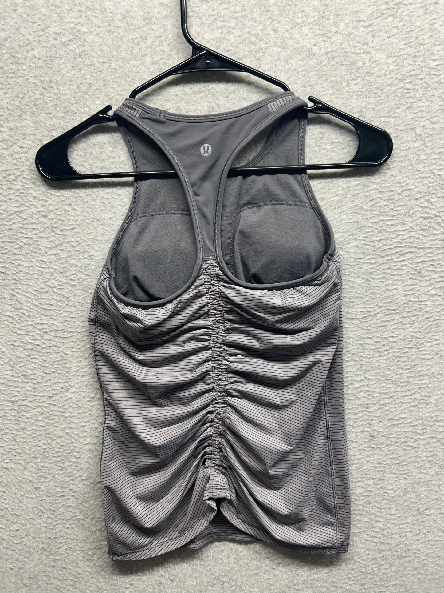 Lululemon Wild Wish Tank Size 2 Heathered Solar Grey