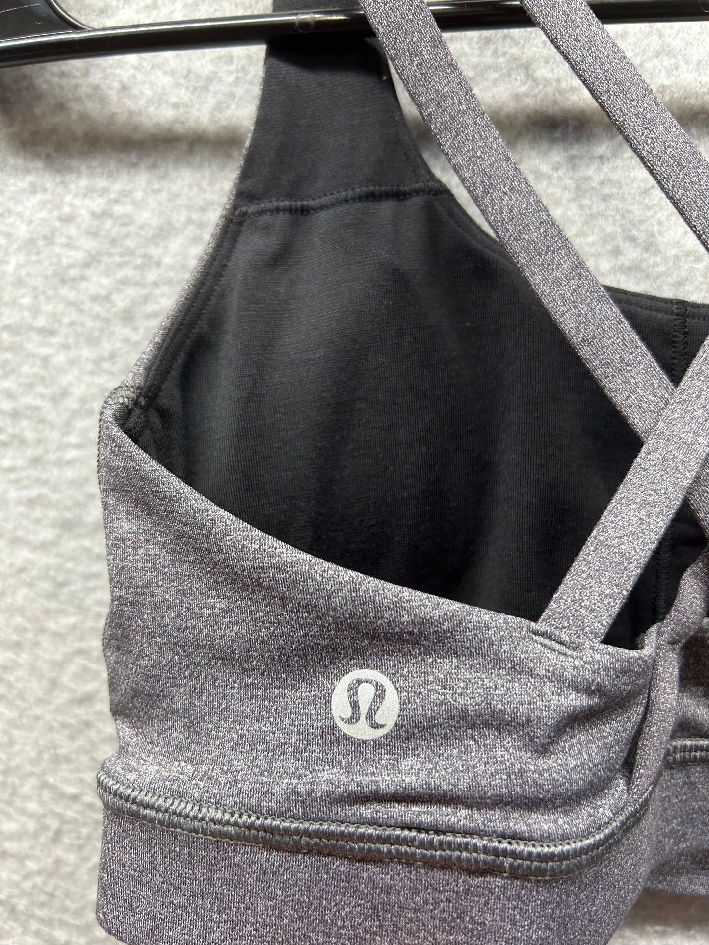 Lululemon Energy Bra Size 6 Heathered Black