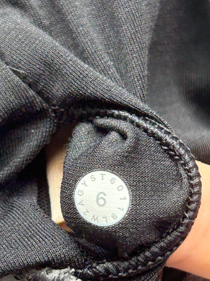 Lululemon Energy Bra Size 6 Heathered Black