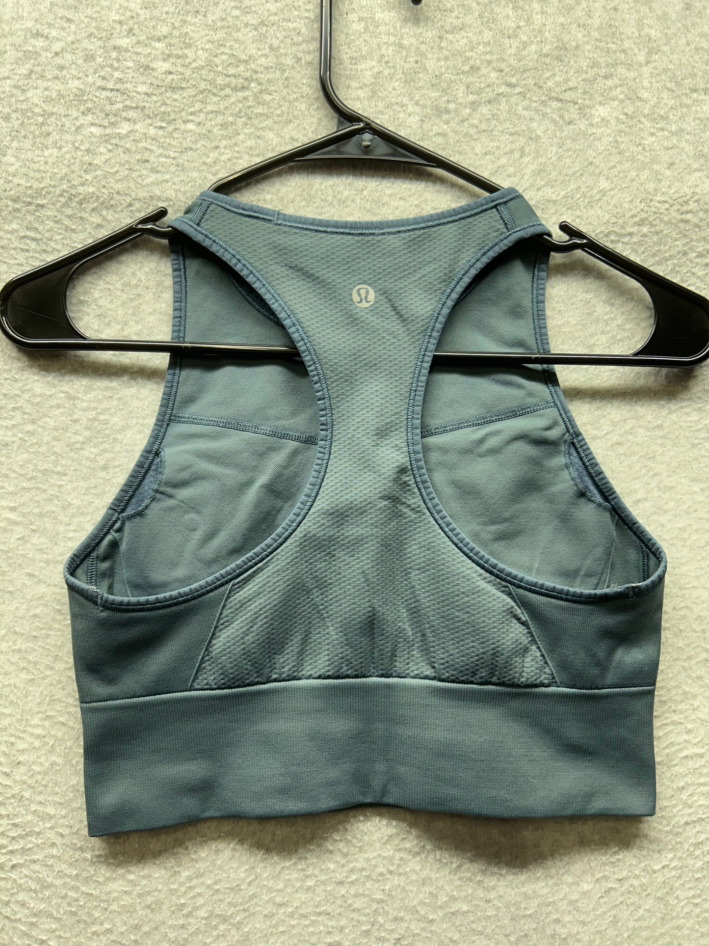 Lululemon Ebb to Train Bra Size 8 Algae Green