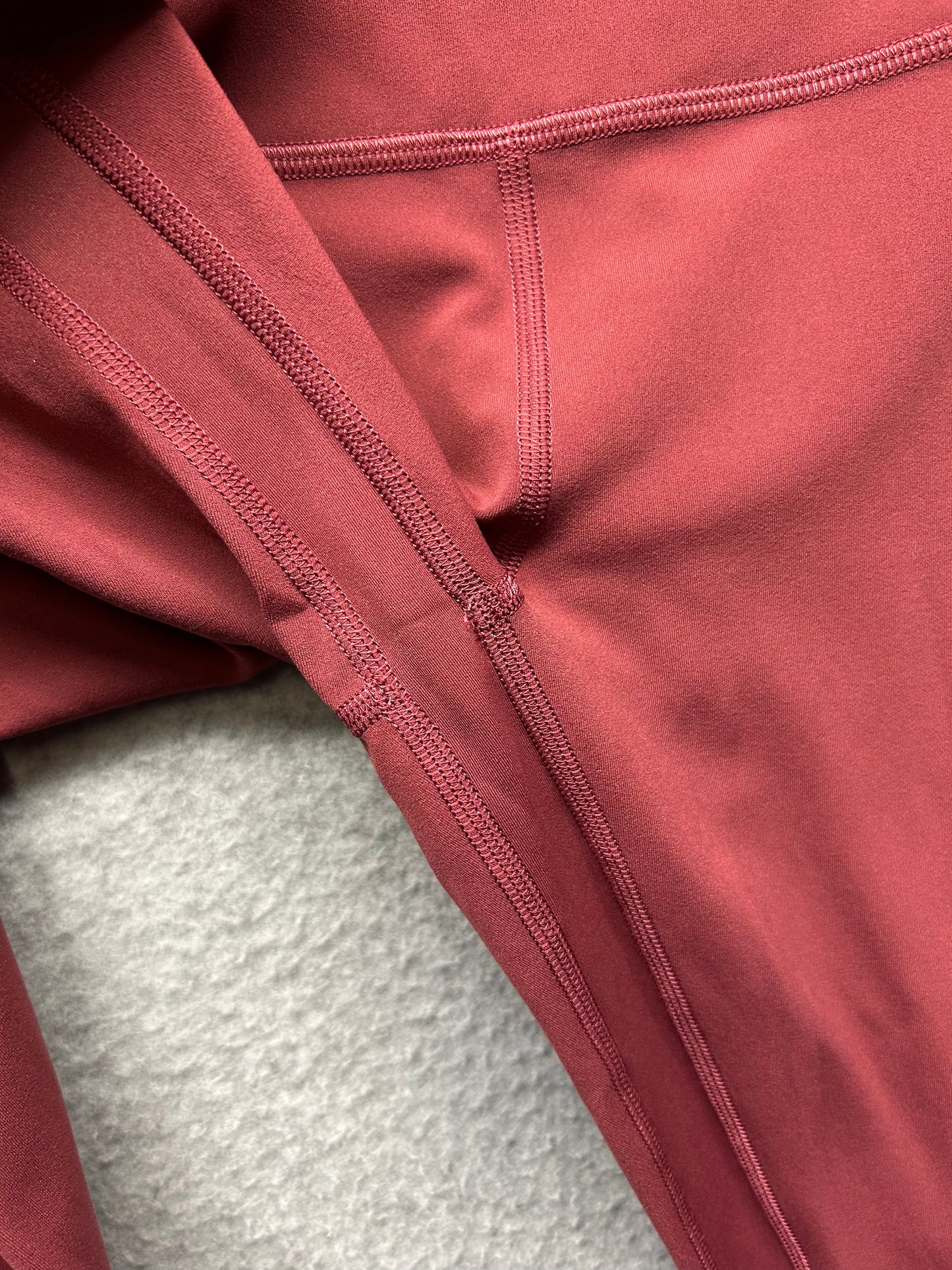 Lululemon Align High-Rise Pant 28" Size 6 Red Merlot