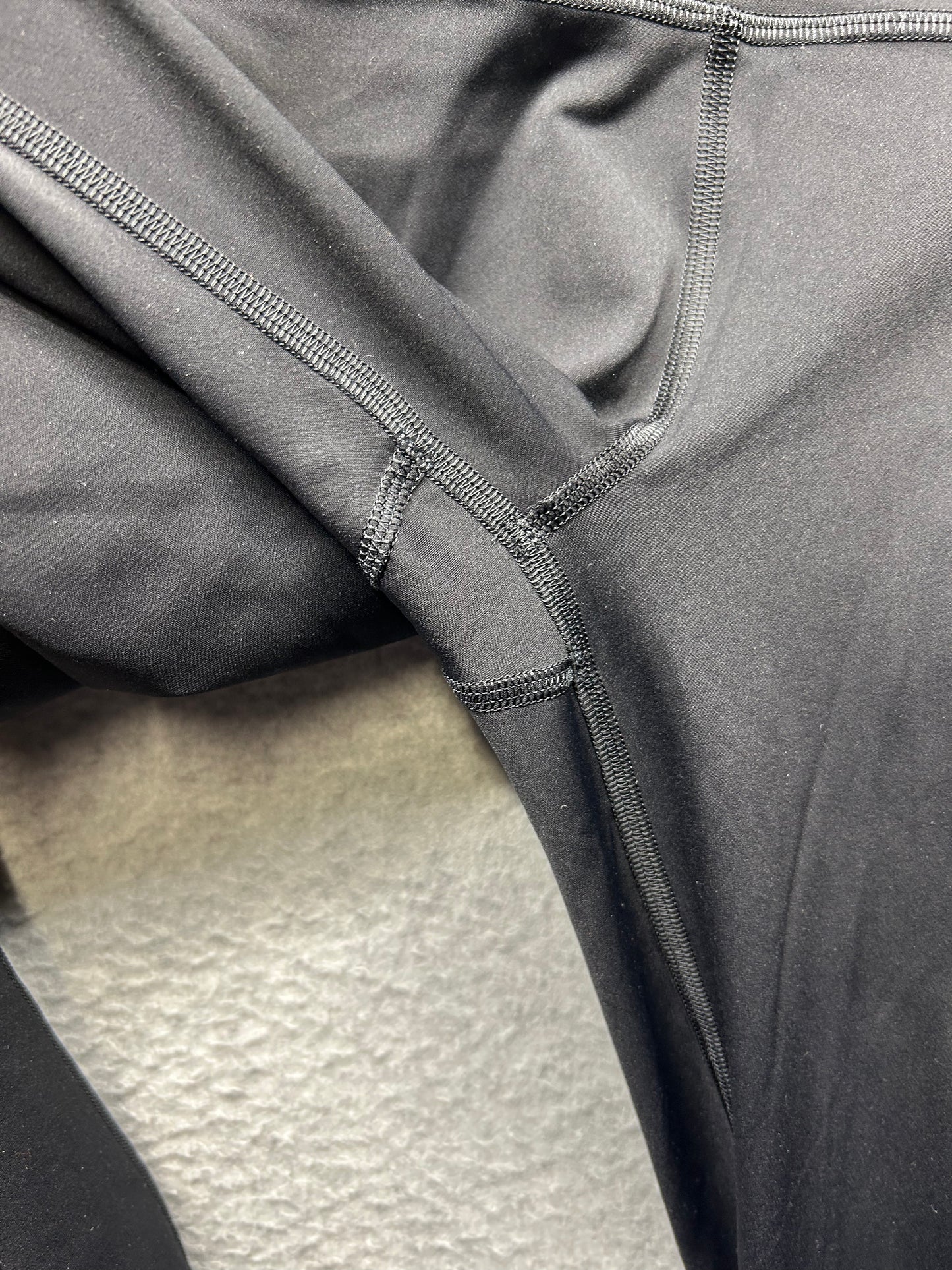 Lululemon Fast & Free 7/8 Tight II *Non-Reflective Nulux 24" Size 8 Black