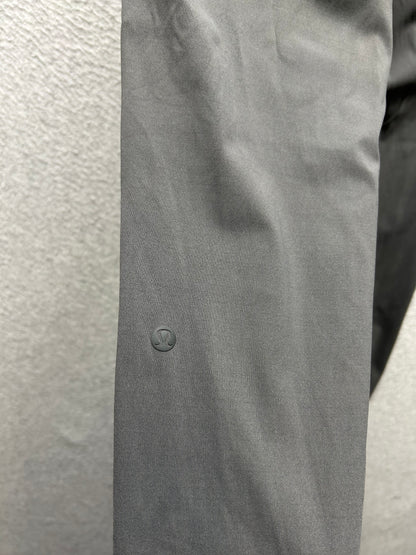 Lululemon On the Fly Jogger 28" Luxtreme Size 4 Graphite Grey