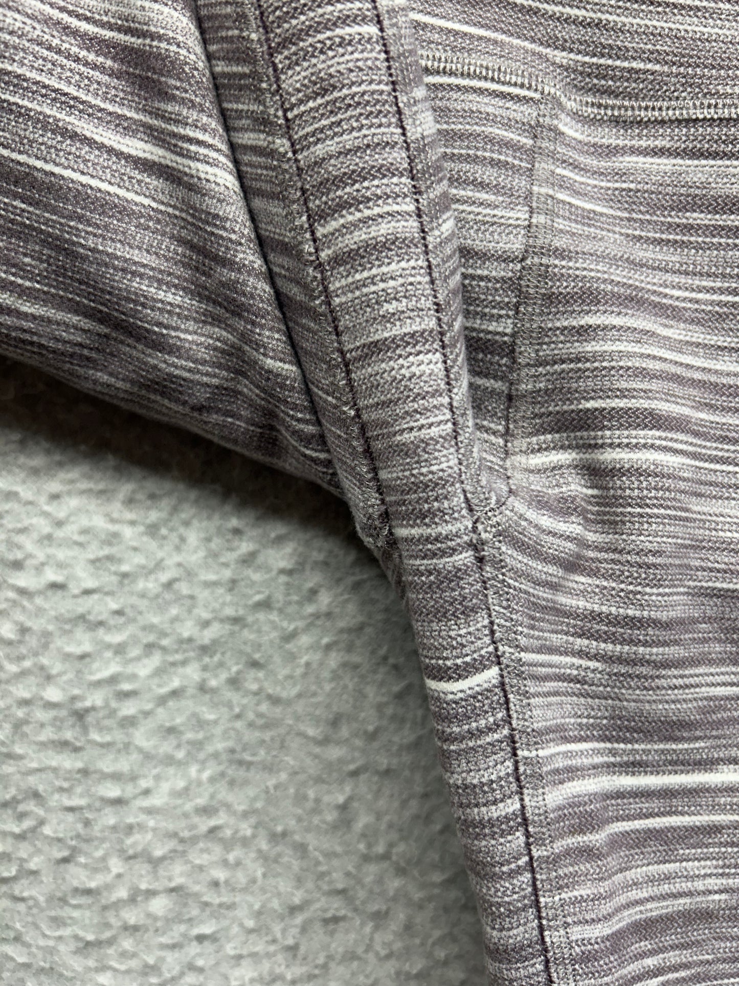 Lululemon Align Crop 21" Size 6 Mini Space Dye Herringbone Jacquard