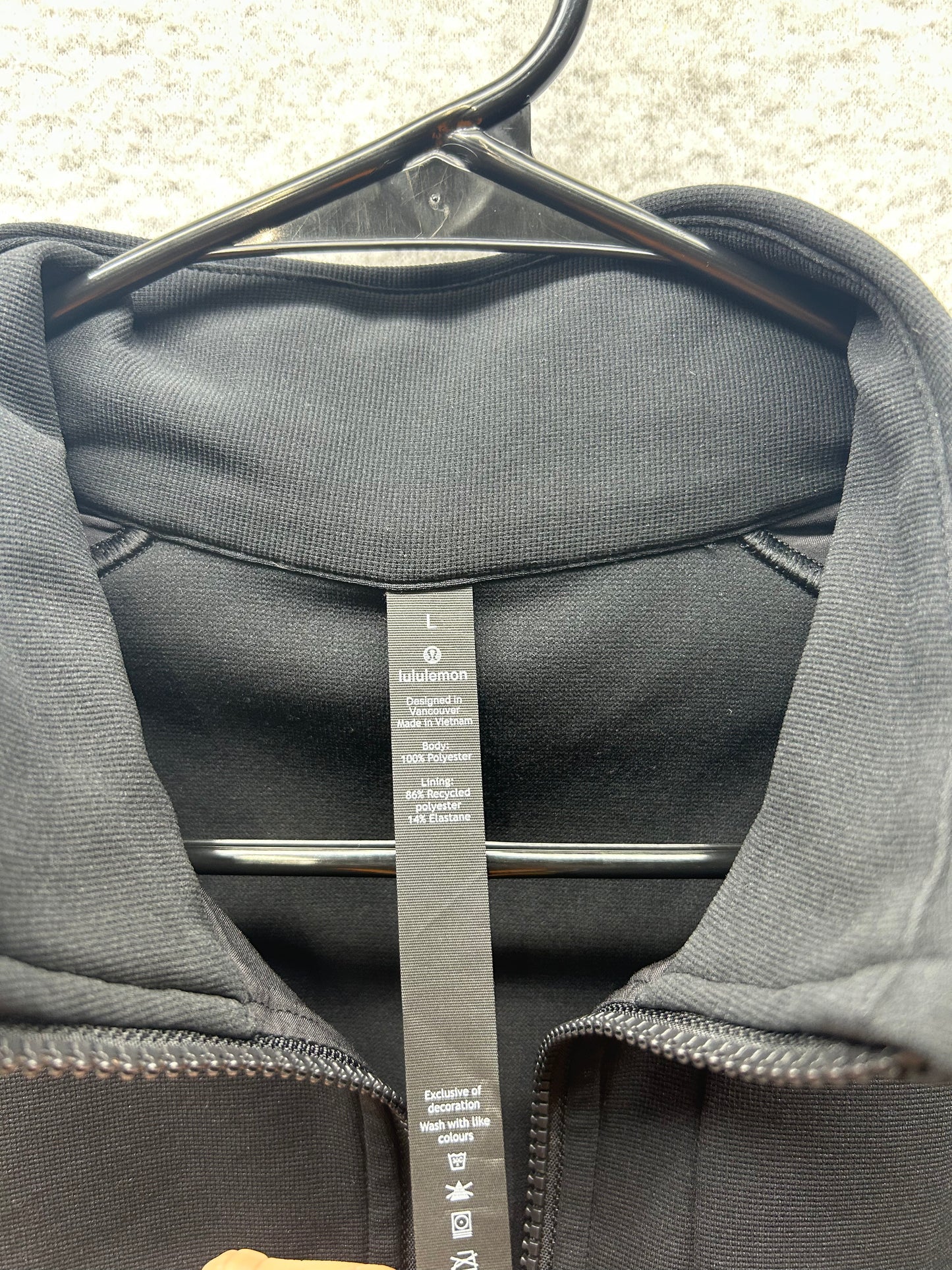 Lululemon Sojourn Jacket Mens Size Large Black