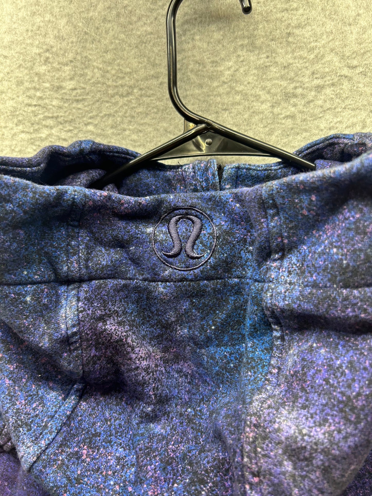 Lululemon Scuba Hoodie Light Cotton Fleece Size 10 Polar Lights Blue Multi