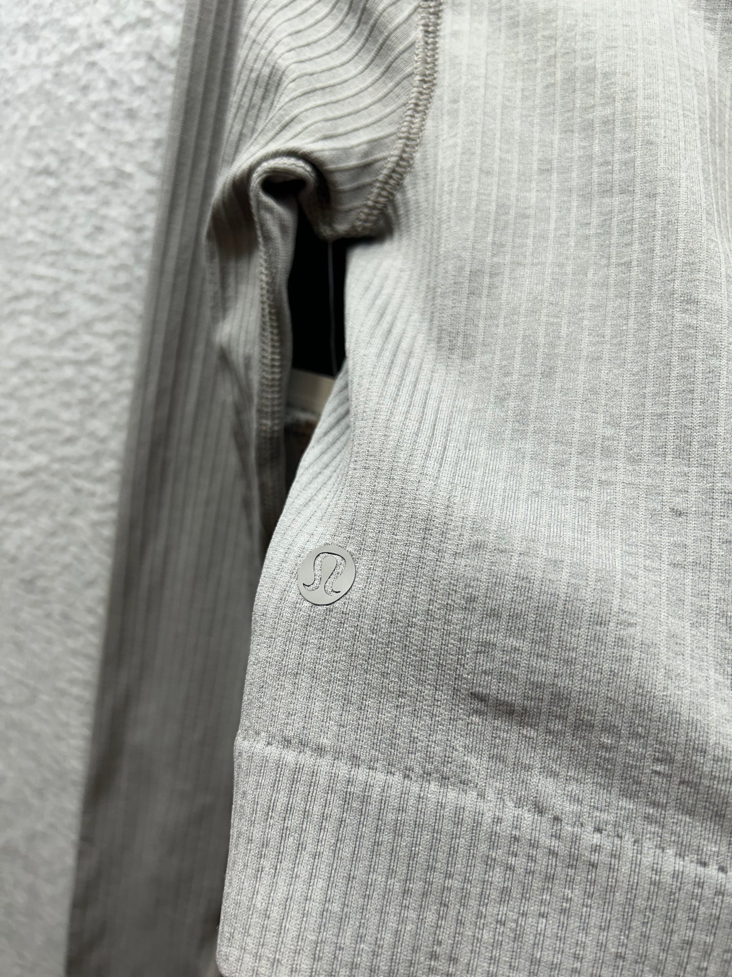 Lululemon Ebb to Street Long Sleeve Shirt Size 6 Gull Grey
