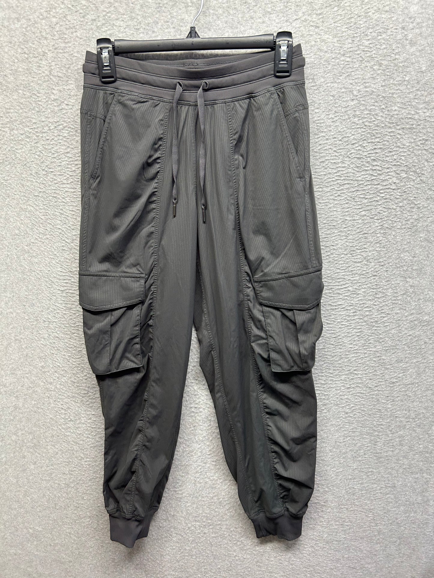 Lululemon Dance Studio Relaxed-Fit Mid-Rise Cargo Jogger Size 6/Small (Square) Graphite Grey