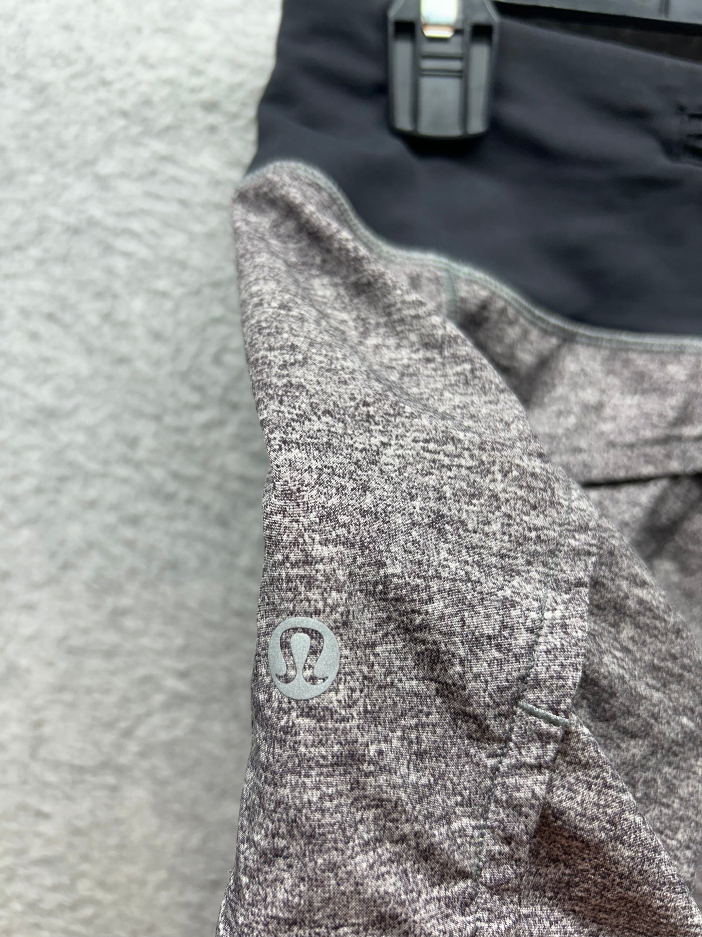 Lululemon Run Times Short II 4" Size 4 Heather Lux Multi Black