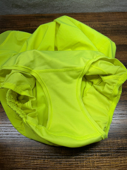 Lululemon Hotty Hot High-Rise Short 4" Size 4 Highlight Yellow